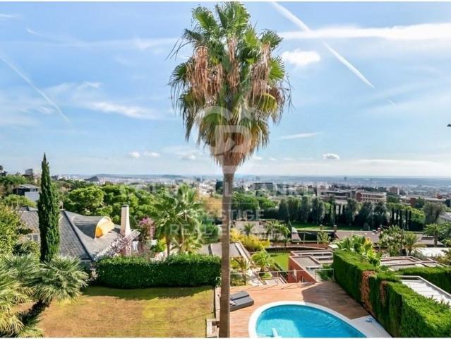Villa en venta en Esplugues De Llobregat, Ciutat Diagonal