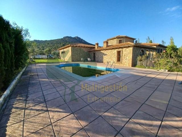 Chalet en venta en Cáceres - Sierra de Montánchez, Extremadura