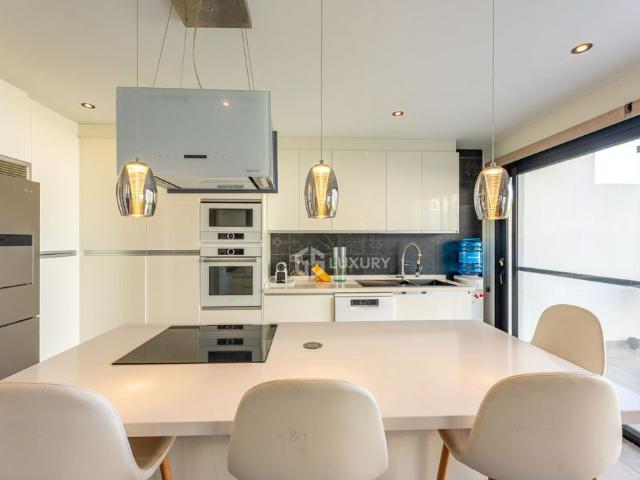 Chalet en venta en Armeñime, Adeje