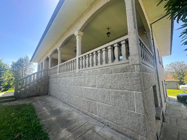 Chalet en venta en Narón, Ferrol