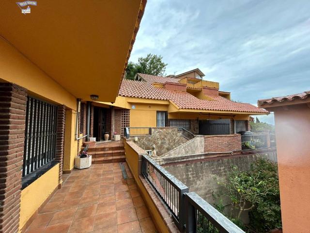 Chalet en venta en Horta-Guinardó, Barcelonès