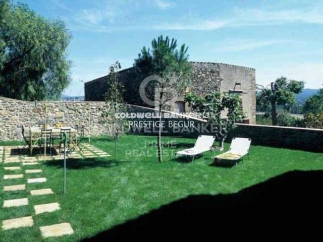 Villa en venta en Cruïlles Monells I Sant Sadurní De L'heura
