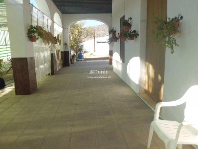 Chalet en venta en La Peñarrodada, Berja