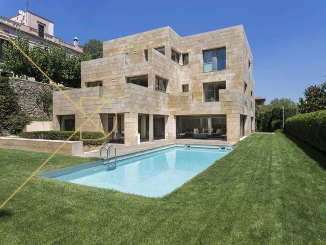 Chalet en venta en les Corts, Barcelonès