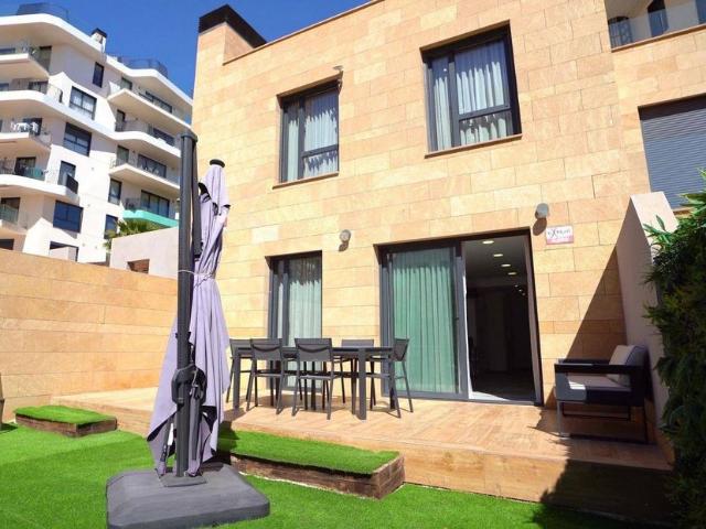 Chalet en venta en la Marina Baixa, Valencia