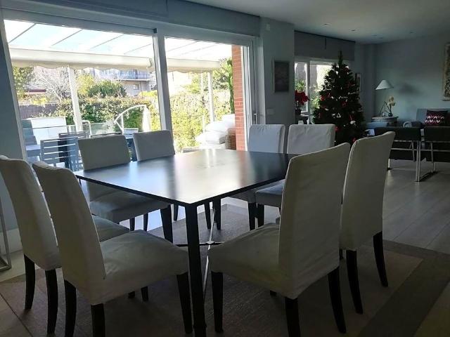 Chalet en alquiler en Hispanoamérica, Madrid