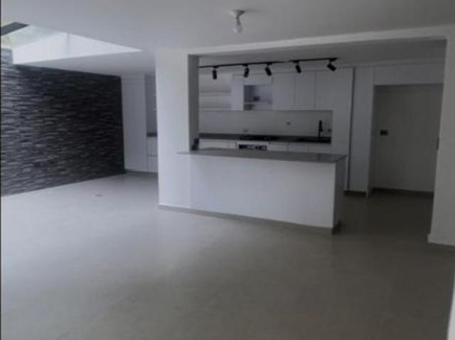 Casa en arriendo en Antioquia, Valle de Aburrá
