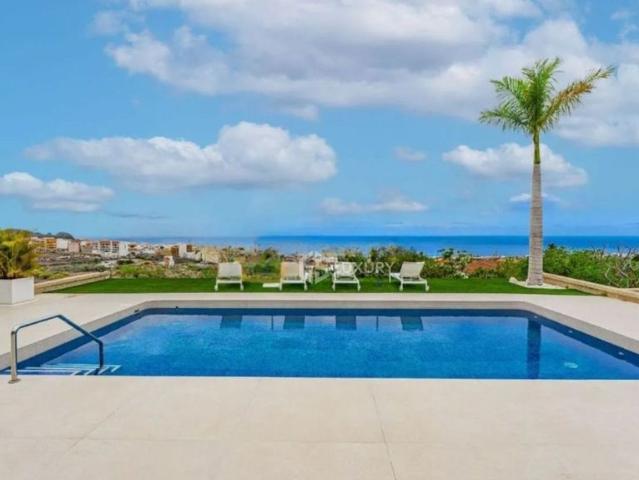 Chalet en venta en Ampliación los Olivos, Adeje