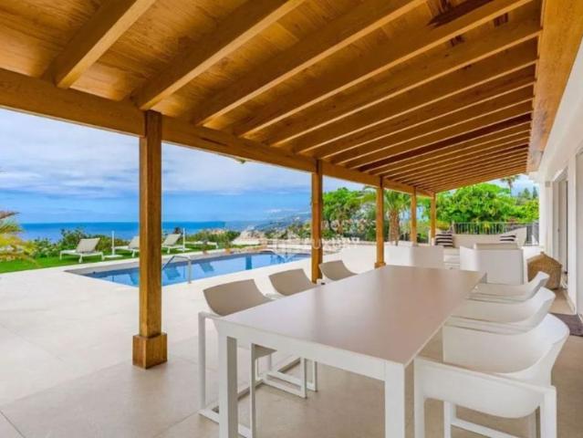 Chalet en venta en Ampliación los Olivos, Adeje