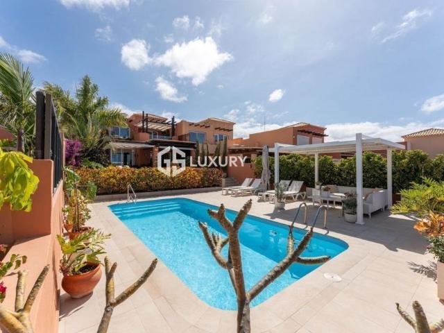 Chalet en venta en Armeñime, Adeje