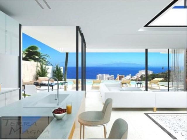 Chalet en venta en La Caldera, Adeje