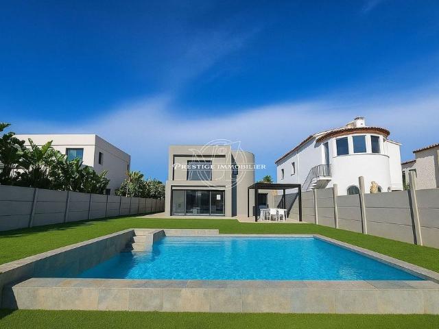Chalet en venta en Empuriabrava, Alt Empordà