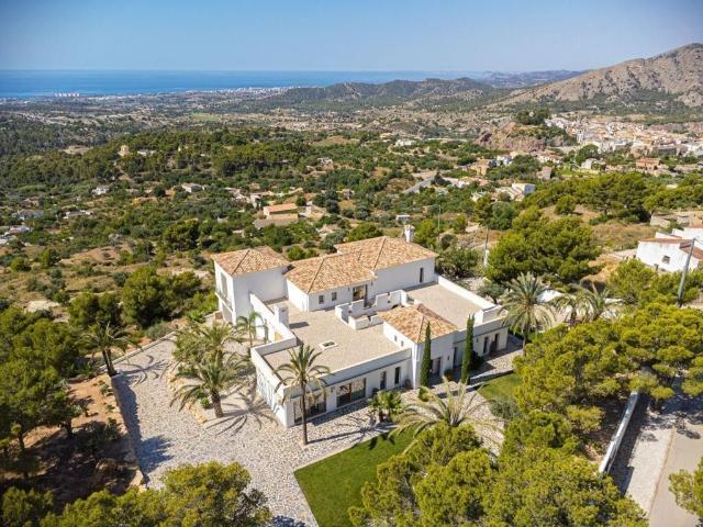 Villa en venta en Finestrat
