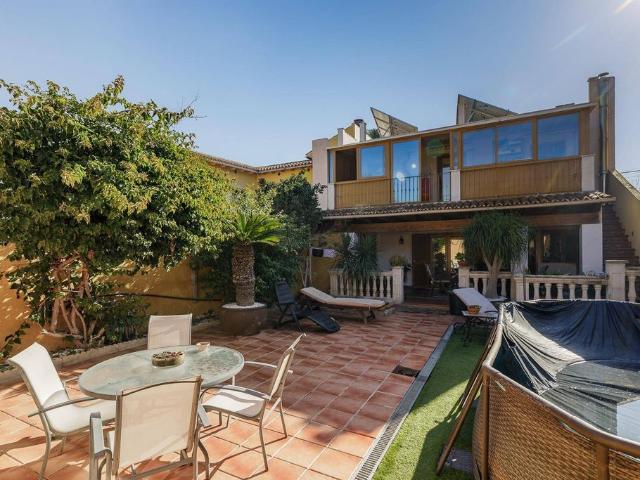 Chalet en venta en Son Sardina, Palma
