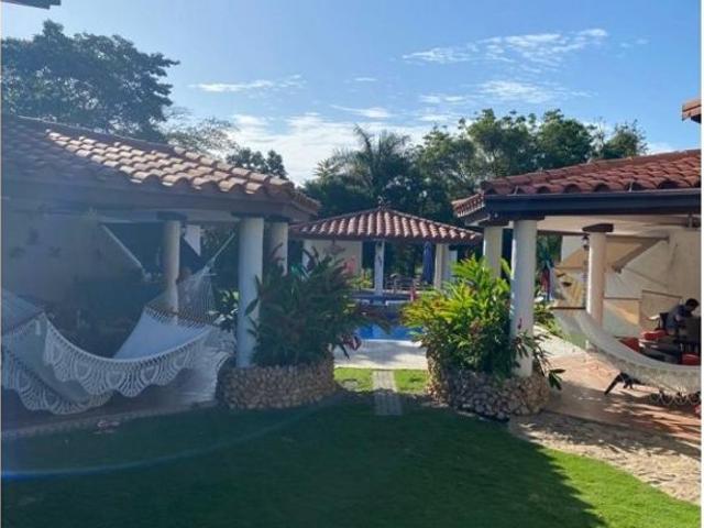 Vivienda exclusiva en venta Playa Coronado, Panamá