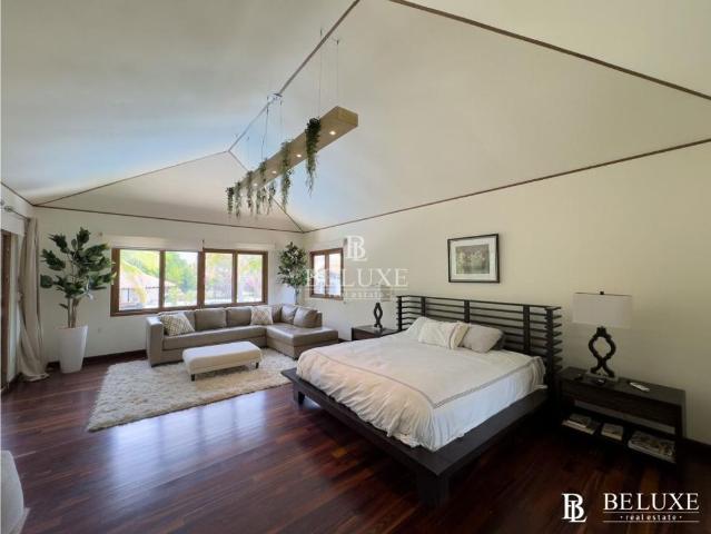Vivienda exclusiva en venta Playa Coronado, Panamá