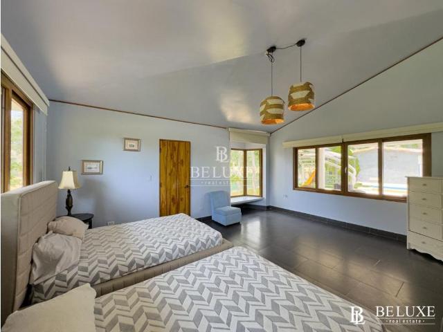 Vivienda exclusiva en venta Playa Coronado, Panamá