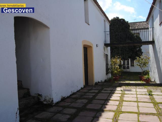Casa en venta en Valencia De Alcántara, Extremadura