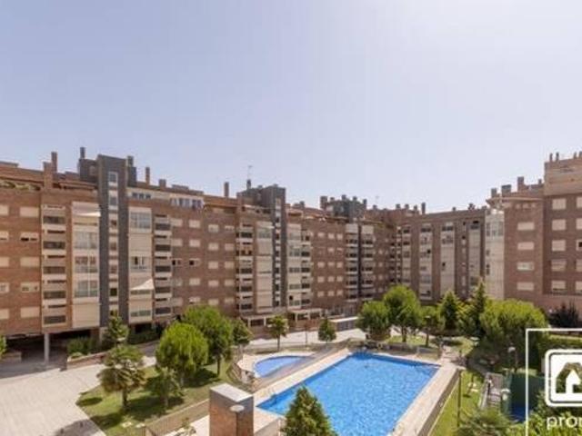 Casa en alquiler en Valverde De Alcalá, Madrid