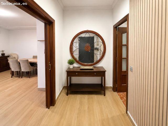 Casa en venta en Los Algarbes, La Carlota