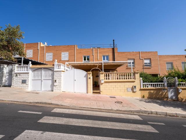 Piso en venta en Los Ángeles, Almería