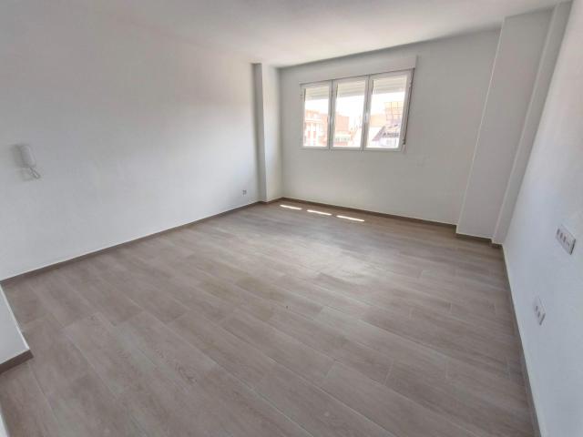Piso en alquiler en Almansa, Castilla-La Mancha