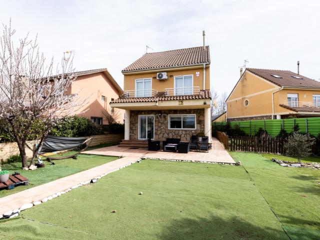Casa en venta en Alpedrete, Madrid
