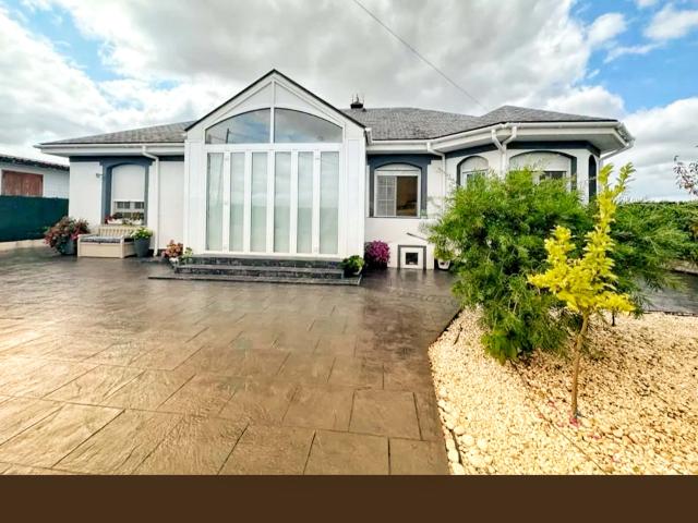 Casa en venta en Huércanos, La Rioja