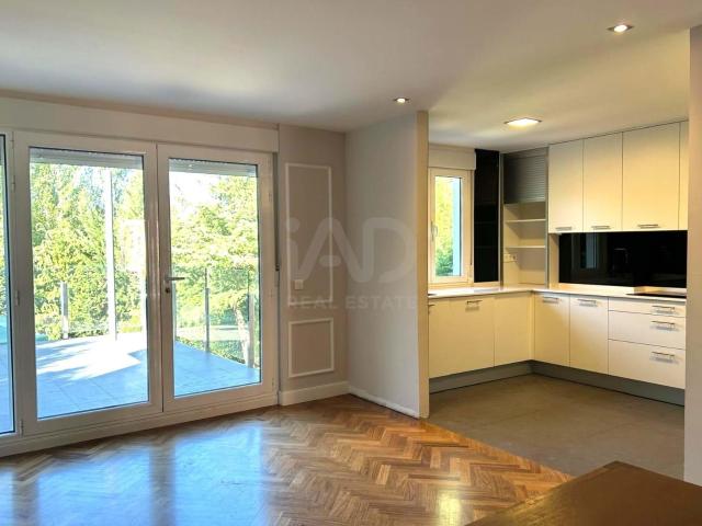 Casa en venta en Carbajal de la Legua, Sariegos