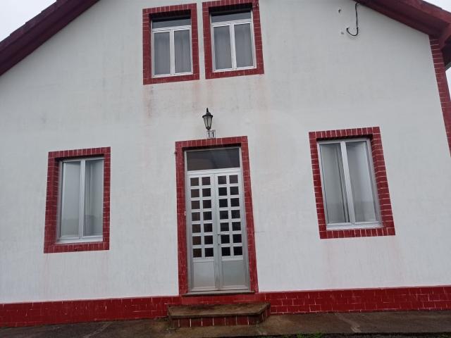 Casa en venta en Sedes, Ferrol
