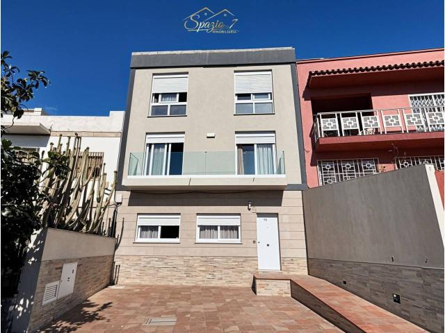 Casa en venta en Santa Cruz De Tenerife, Canarias