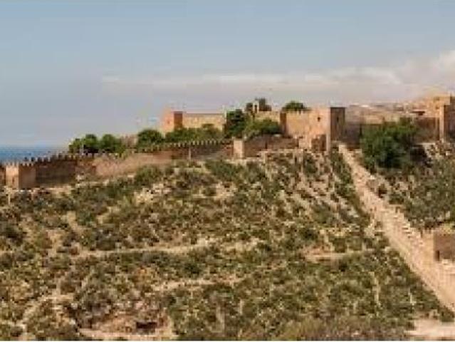 Casa en venta en San Luis, Almería