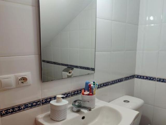 Casa en venta en Olivares, Andalucía