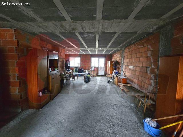 Casa en venta en Abuín, Lugo