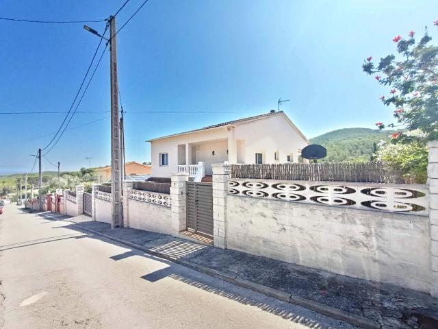 Casa en venta en Sant Miquel d'Olèrdola, Alt Penedès