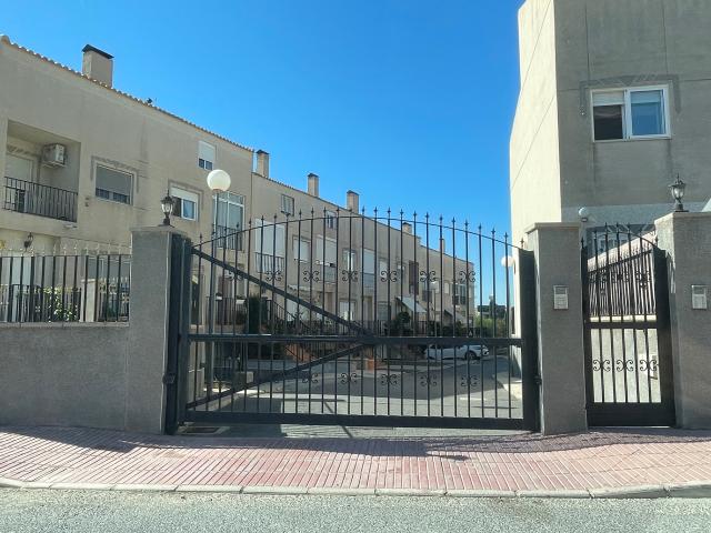 Casa en venta en San Vicente Del Raspeig, Villamontes