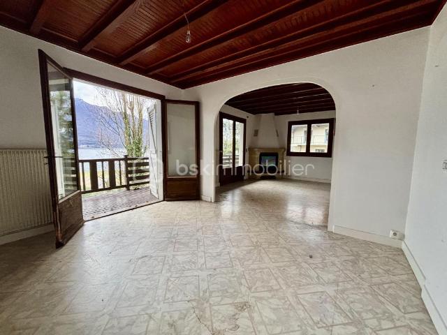 Maison vente à Chambéry, Viviers-du-lac