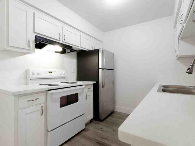 Apartment for rent in Mayhew, California