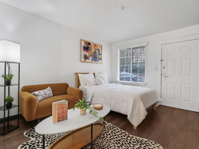 Apartment for rent in Mecklenburg, North Carolina