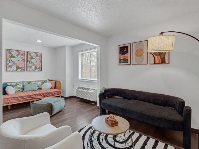 Apartment for rent in Mecklenburg, North Carolina