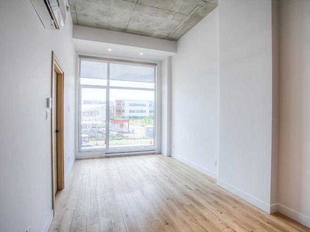 Apartment for rent in St. Leonard's, Quebec