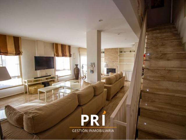 Casa en venta en Víznar, Granada