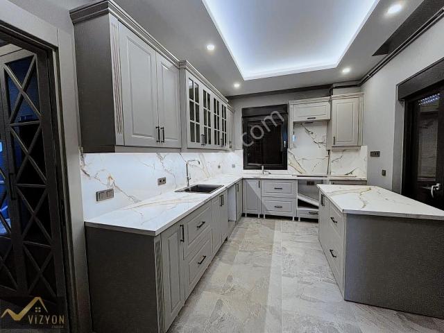 Darica içerisinde satılık Villa