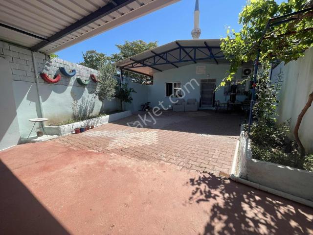 Akhisar, Manisa içerisinde satılık Villa