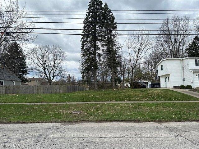 Land for sale in Parma, Ohio