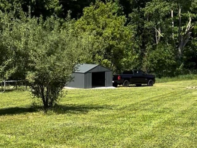 Land for sale in Leslie