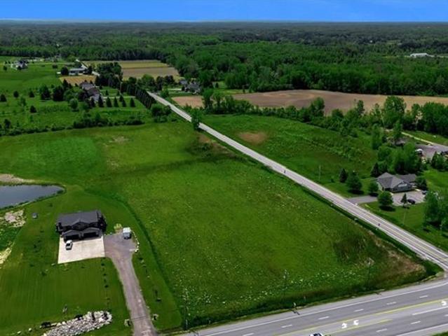 Land for sale in Bowmansville, New York
