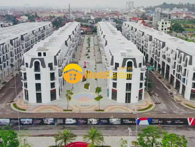 Nhà mặt phố bán