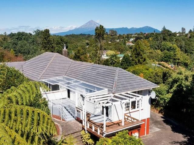 House for rent in Hillsborough, Taranaki