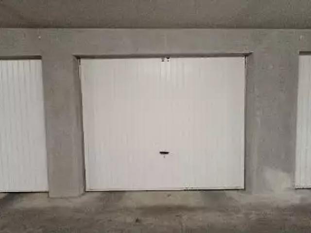 Garage location à Grenoble, Voiron